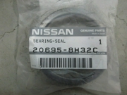 NISSAN 206958H32C